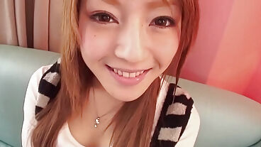 Милая японка трахается в стиле POV